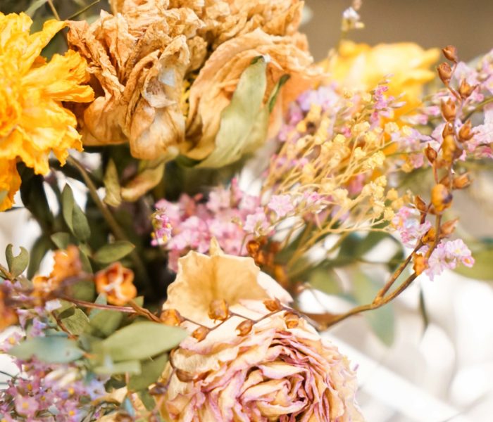 Nouveaux bouquets de fleurs séchées